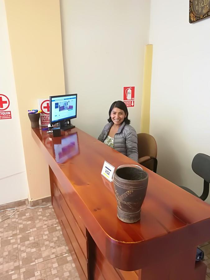 Hostal Mama K'Illa Ollantaytambo Buitenkant foto