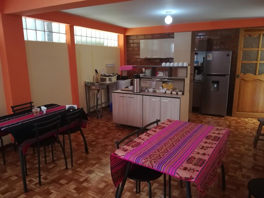 Hostal Mama K'Illa Ollantaytambo Buitenkant foto