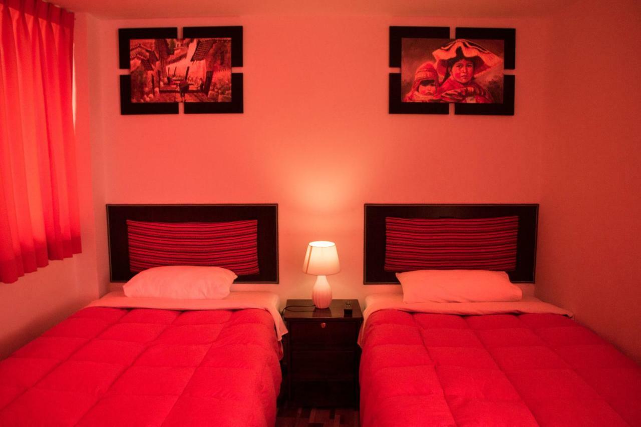 Hostal Mama K'Illa Ollantaytambo Buitenkant foto