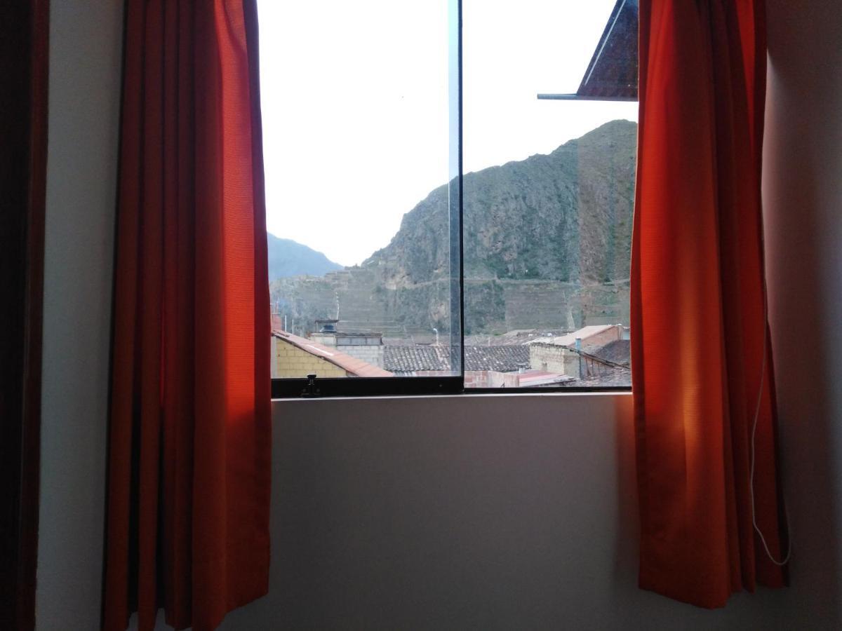 Hostal Mama K'Illa Ollantaytambo Buitenkant foto