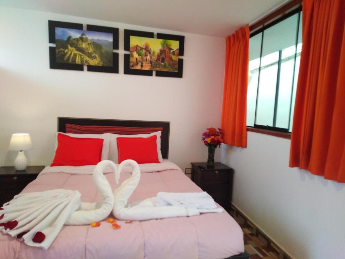 Hostal Mama K'Illa Ollantaytambo Buitenkant foto